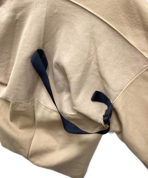 ISSEY MIYAKE（イッセイミヤケ）ISSEY MIYAKE (イッセイミヤケ) Vネックニット キャメル サイズ:2の古着・服飾アイテム