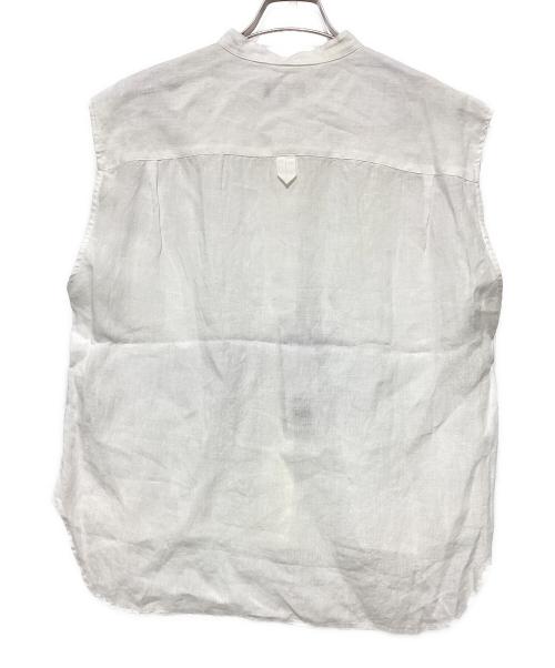 MARGARET HOWELL（マーガレットハウエル）MARGARET HOWELL (マーガレットハウエル) SOFT LINEN ノースリーブシャツ ホワイト サイズ:2 未使用品の古着・服飾アイテム