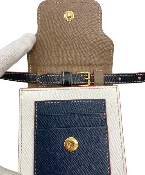 MARNI（マルニ）MARNI (マルニ) スマホケースショルダーバッグ ホワイトの古着・服飾アイテム