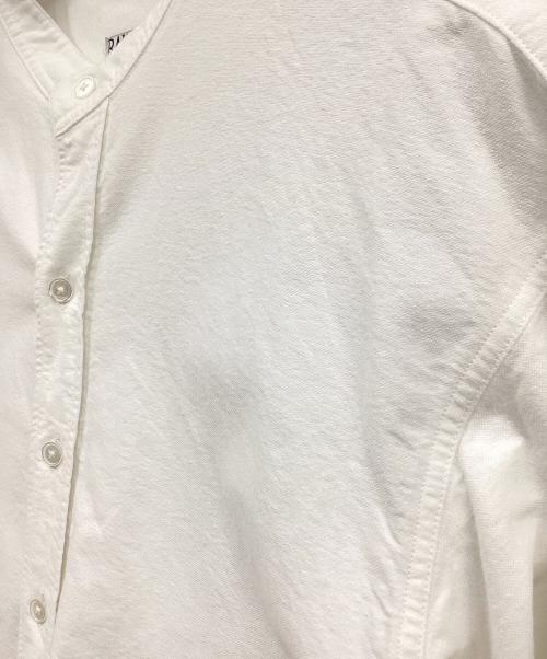 RAKINES（ラキネス）RAKINES (ラキネス) バンドカラーシャツ ホワイト サイズ:2の古着・服飾アイテム