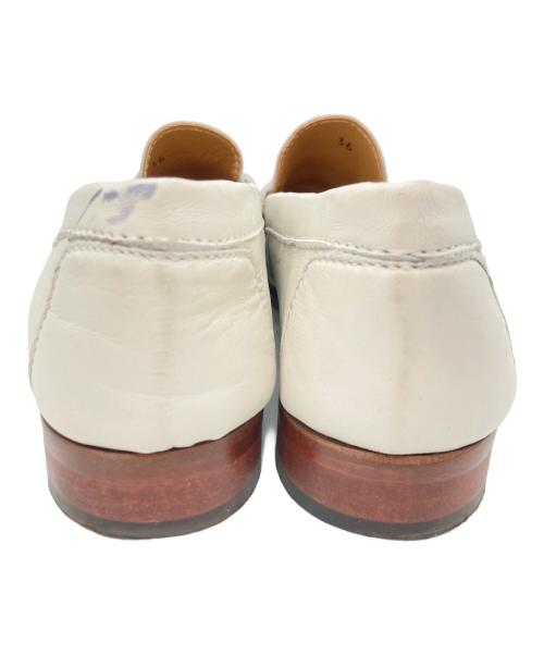 CORSO ROMA 9（コルソローマノーヴェ）CORSO ROMA 9 (コルソローマノーヴェ) ローファー ホワイト サイズ:36の古着・服飾アイテム