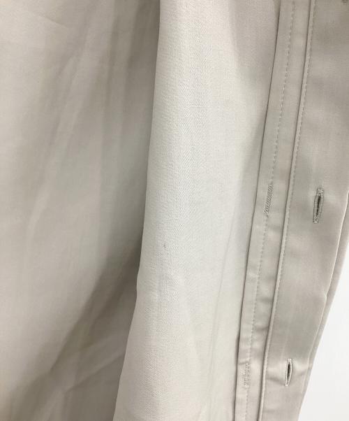 ETHOSENS（エトセンス）ETHOSENS (エトセンス) ショルダーパッドシャツ ライトグレー サイズ:表記なしの古着・服飾アイテム