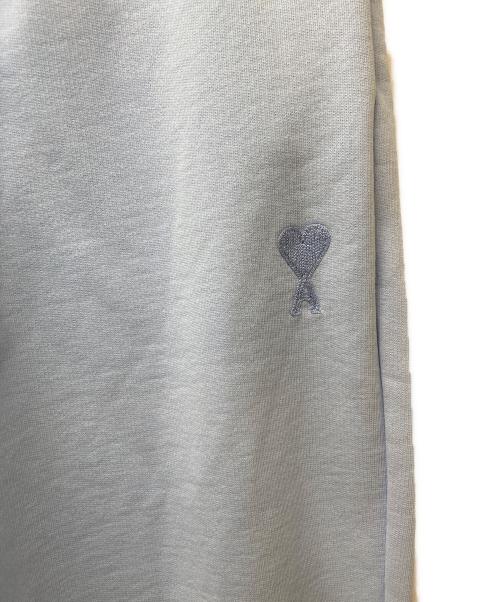 AMI Alexandre Mattiussi（アミアレクサンドルマテュッシ）AMI Alexandre Mattiussi (アミアレクサンドルマテュッシ) ロゴ刺繍スウェットパンツ スカイブルー サイズ:XLの古着・服飾アイテム