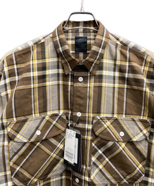 DAIWA PIER39（ダイワ ピア39）DAIWA PIER39 (ダイワ ピア39) TECK ELBOW PATCH WORK SHIRTS FLANNEL PLAIDS/エルボーパッチヘビーネルシャツ ブラウン サイズ:Mの古着・服飾アイテム