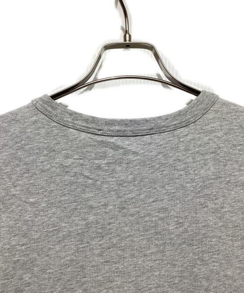 maison kitsune（メゾンキツネ）maison kitsune (メゾンキツネ) Tシャツ グレー×オレンジ サイズ:Lの古着・服飾アイテム