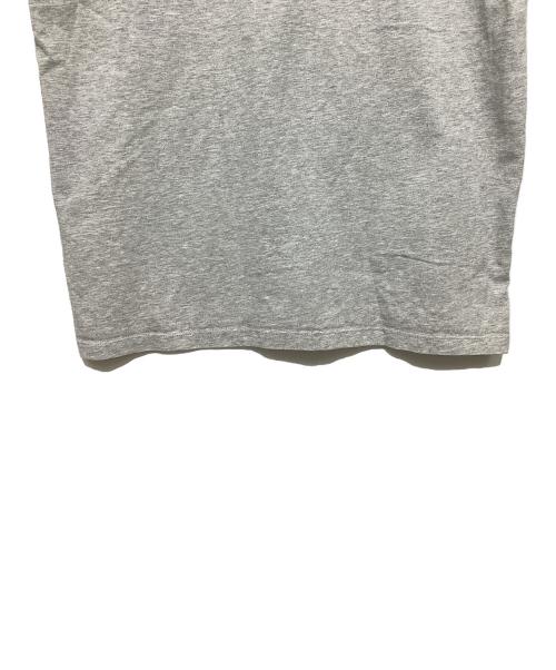 maison kitsune（メゾンキツネ）maison kitsune (メゾンキツネ) Tシャツ グレー×オレンジ サイズ:Lの古着・服飾アイテム