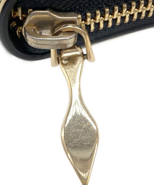 Christian Louboutin（クリスチャン・ルブタン）Christian Louboutin (クリスチャン・ルブタン) ラウンドファスナースタッズウォレット 1185062の古着・服飾アイテム