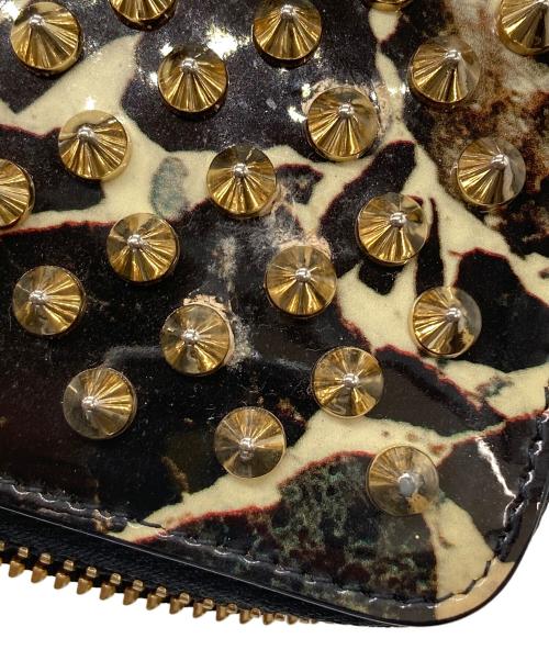 Christian Louboutin（クリスチャン・ルブタン）Christian Louboutin (クリスチャン・ルブタン) ラウンドファスナースタッズウォレット 1185062の古着・服飾アイテム