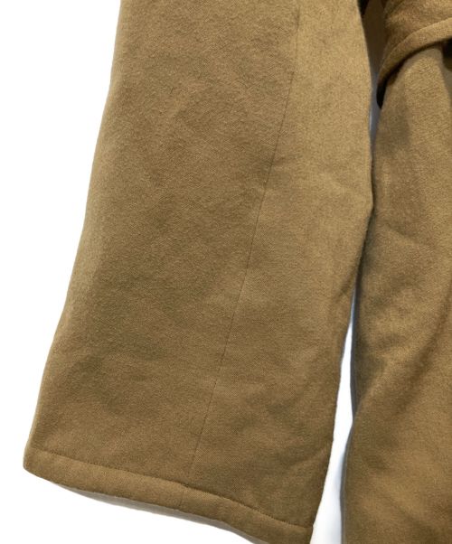 COMOLI（コモリ）COMOLI (コモリ) ウール中綿タイロッケンコート ベージュ サイズ:3の古着・服飾アイテム