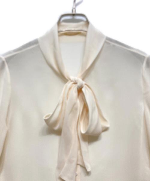 Saint Laurent Paris（サンローランパリ）Saint Laurent Paris (サンローランパリ) シルクボウタイブラウス ベージュ サイズ:Ｆ36の古着・服飾アイテム