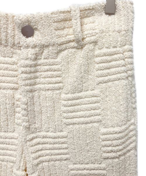 BOTTEGA VENETA（ボッテガベネタ）BOTTEGA VENETA (ボッテガベネタ) ジャガードトラウザーズ アイボリー サイズ:46 未使用品の古着・服飾アイテム