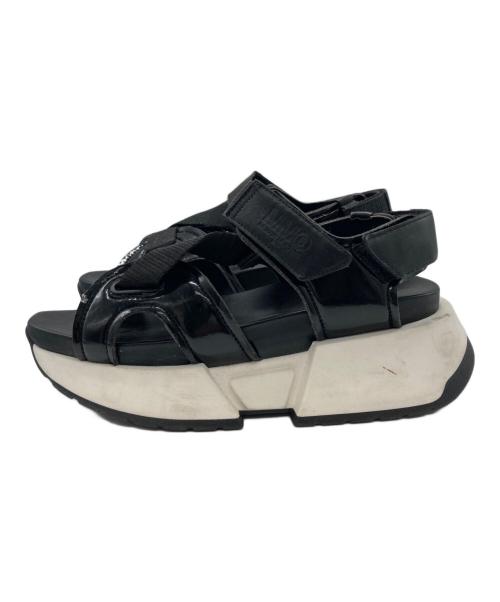 MM6 Maison Margiela（エムエムシックスメゾンマルジェラ）MM6 Maison Margiela (エムエムシックスメゾンマルジェラ) プラットフォームサンダル ブラック×ホワイト サイズ:37の古着・服飾アイテム