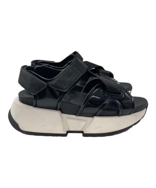 MM6 Maison Margiela（エムエムシックスメゾンマルジェラ）MM6 Maison Margiela (エムエムシックスメゾンマルジェラ) プラットフォームサンダル ブラック×ホワイト サイズ:37の古着・服飾アイテム