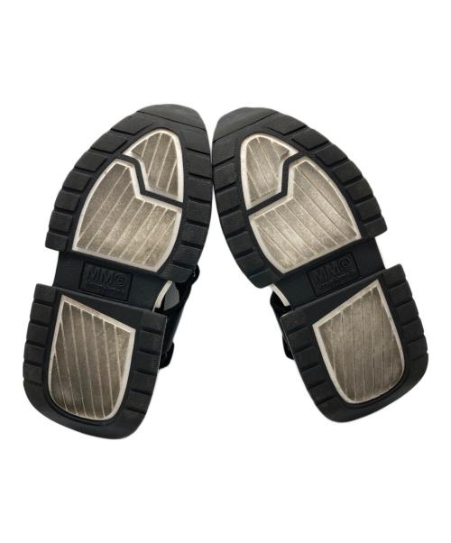 MM6 Maison Margiela（エムエムシックスメゾンマルジェラ）MM6 Maison Margiela (エムエムシックスメゾンマルジェラ) プラットフォームサンダル ブラック×ホワイト サイズ:37の古着・服飾アイテム
