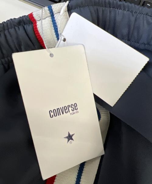 CONVERSE TOKYO（コンバーストウキョウ）CONVERSE TOKYO (コンバーストウキョウ) SIDE LINE LOOSE TRACK PANTS グレー サイズ:Lの古着・服飾アイテム