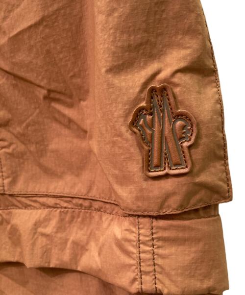 MONCLER GRENOBLE（モンクレール グルノーブル）MONCLER GRENOBLE (モンクレール グルノーブル) Day-Namic カーゴパンツ ブラウン サイズ:Sの古着・服飾アイテム