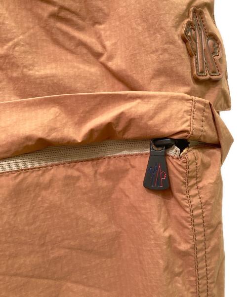 MONCLER GRENOBLE（モンクレール グルノーブル）MONCLER GRENOBLE (モンクレール グルノーブル) Day-Namic カーゴパンツ ブラウン サイズ:Sの古着・服飾アイテム