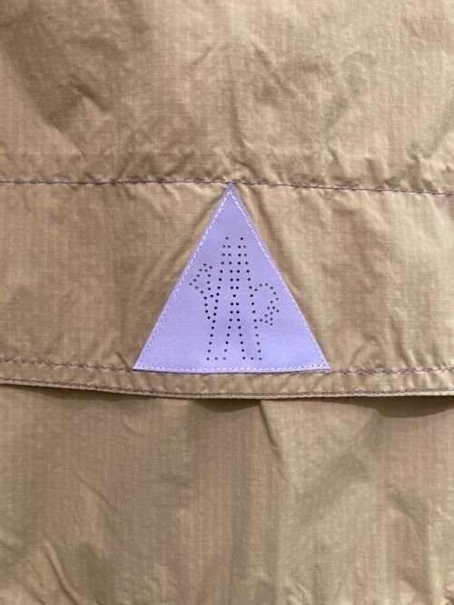 MONCLER GRENOBLE（モンクレール グルノーブル）MONCLER GRENOBLE (モンクレール グルノーブル) LIMOSEE ジャケット カーキ サイズ:1の古着・服飾アイテム