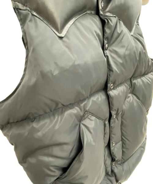 RockyMountainFeatherBed（ロッキーマウンテンフェザーベッド）RockyMountainFeatherBed (ロッキーマウンテンフェザーベッド) ヨークレザー切替レザーダウンベスト ブラック サイズ:36の古着・服飾アイテム