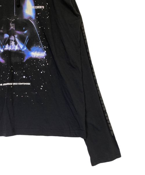 VETEMENTS（ヴェトモン）VETEMENTS (ヴェトモン) STAR WARS (スターウォーズ) Darth Vader hoodie ブラック サイズ:Mの古着・服飾アイテム