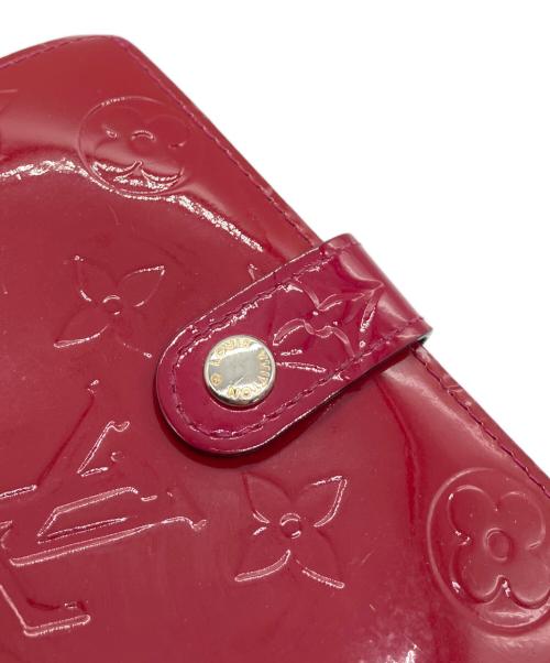 LOUIS VUITTON（ルイ ヴィトン）LOUIS VUITTON (ルイ ヴィトン) 2つ折り財布 ヴェルニ ポルトフォイユヴィエノワ ローズアンディアンの古着・服飾アイテム