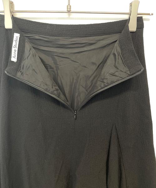 Acne studios（アクネ ストゥディオス）Acne studios (アクネ ストゥディオス) Handkerchief-hem Midi Skirt ブラック サイズ:32の古着・服飾アイテム