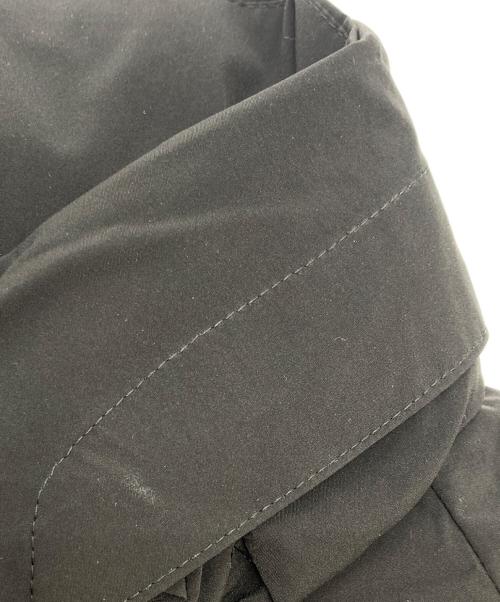 F.C.R.B.（エフシーレアルブリストル）F.C.R.B. (エフシーアールビー) STRETCH LIGHT WEIGHT HOODED BLOUSON ブラック サイズ:Sの古着・服飾アイテム