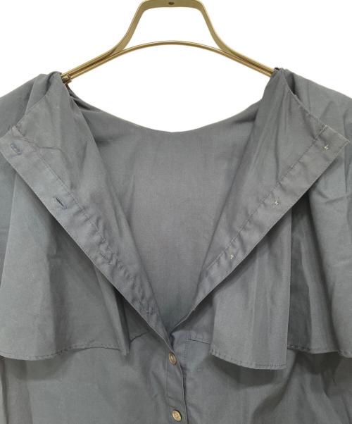 OHGA（オオガ）OHGA (オオガ) ノースフリルブラウス ネイビー サイズ:FREEの古着・服飾アイテム