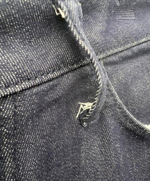 自由区（ジユウク）自由区 (ジユウク) ウスカルデニムカーブパンツ インディゴ サイズ:36の古着・服飾アイテム