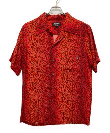 ALLY & DIA（アリーアンドダイア）の古着「LEOPARD ALLOVER S/S SHIRTS」｜レッド
