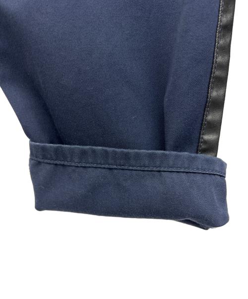 Carhartt WIP（カーハート ワーク イン プログレス）Carhartt WIP (カーハート ワーク イン プログレス) CLUB PANTS ネイビー サイズ:W30の古着・服飾アイテム