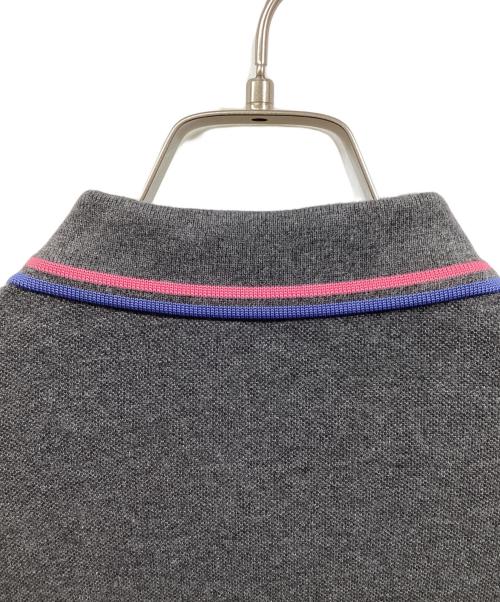 FRED PERRY（フレッドペリー）FRED PERRY (フレッドペリー) ポロシャツ グレー サイズ:S 未使用品の古着・服飾アイテム