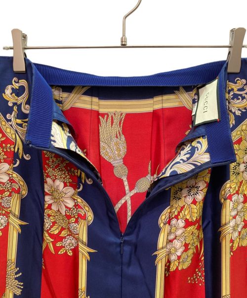 GUCCI（グッチ）GUCCI (グッチ) スカーフ柄 シルク プリーツスカート ネイビー サイズ:44の古着・服飾アイテム