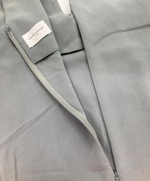 UNITED ARROWS（ユナイテッドアローズ）UNITED ARROWS (ユナイテッドアローズ) AC/P ディープVネック ジャンパースカート グレー サイズ:36の古着・服飾アイテム