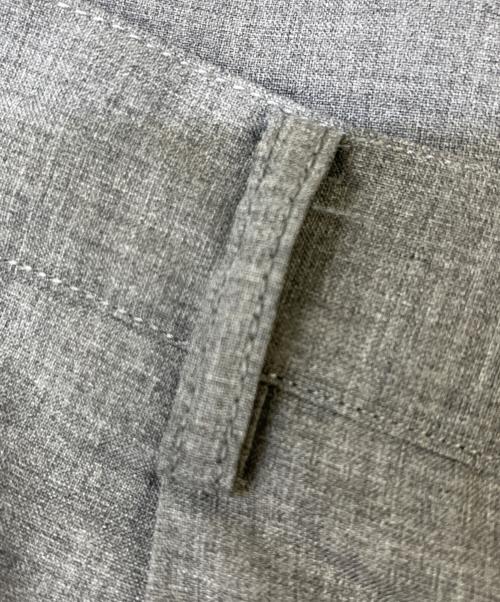 BEAMS PLUS（ビームスプラス）BEAMS PLUS (ビームスプラス) 1 Pleat Combat Wool Tropical グレー サイズ:XLの古着・服飾アイテム