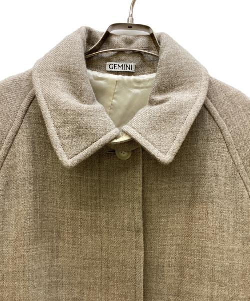 Gemini（ジェミニ）Gemini (ジェミニ) ステンカラーコート Whim Gazetteオリジナルブランド ベージュ サイズ:Freeの古着・服飾アイテム
