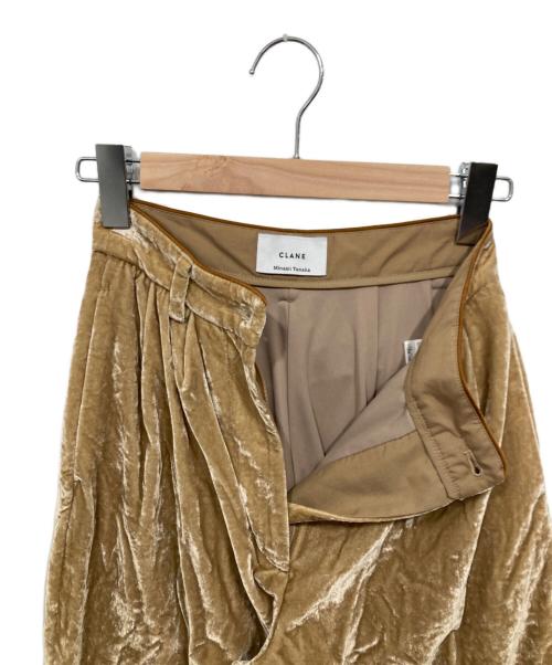 CLANE（クラネ）CLANE (クラネ) MINAMI TANAKA (ミナミ タナカ) COLOR LINE VELOR PANTS ベージュの古着・服飾アイテム
