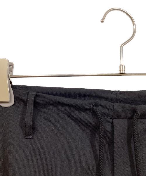 GROUND Y（グラウンドワイ）GROUND Y (グラウンドワイ) WOOL/POLYESTER GABARDINE DRAWSTRING PANTS ブラック サイズ:3の古着・服飾アイテム
