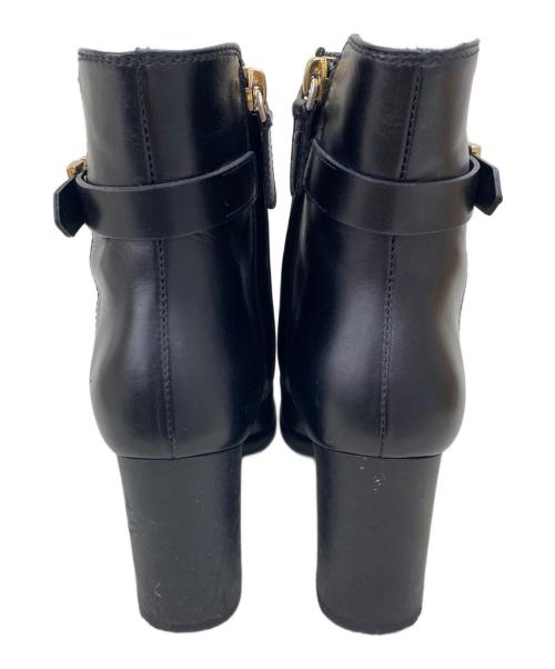 TOD'S（トッズ）TOD'S (トッズ) サイドジップショートブーツ ブラック サイズ:34 1/2の古着・服飾アイテム