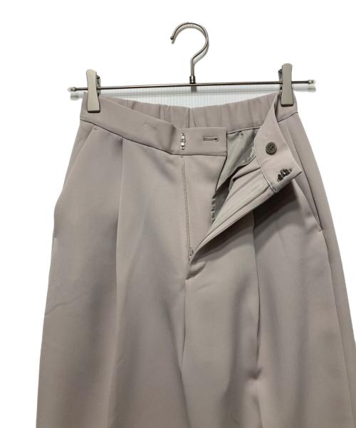 IENA（イエナ）IENA (イエナ) ＆NAVYカーブテーパードパンツ ライトグレー サイズ:36の古着・服飾アイテム