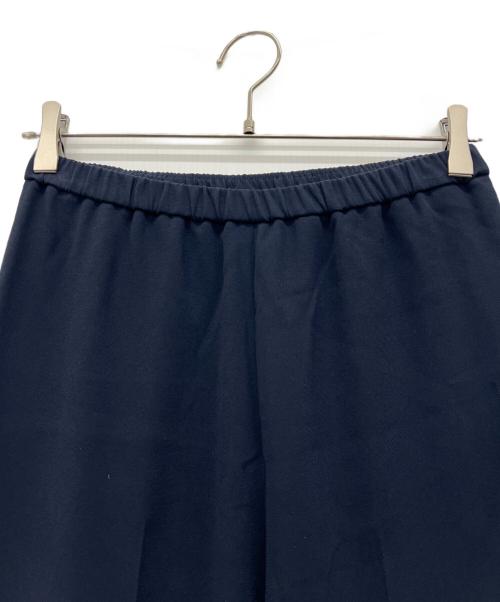 j. someone precious（ジェイドット サムワンプレシャス）j. someone precious (ジェイドット サムワンプレシャス) ドレープWクロスセミワイドパンツ ネイビー サイズ:Mの古着・服飾アイテム