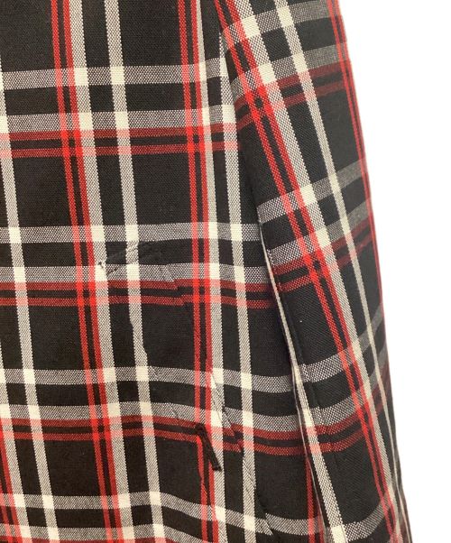 UNDERCOVER（アンダーカバー）UNDERCOVER (アンダーカバー) ステンカラーコート ブラック×レッド サイズ:1の古着・服飾アイテム