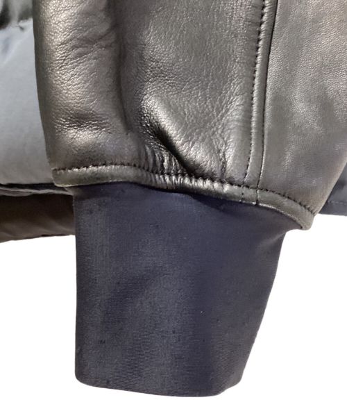 UNDERCOVER（アンダーカバー）UNDERCOVER (アンダーカバー) High Neck Arm Leather Boa Blouson（ハイネックアームレザーボアブルゾン） グレー×ブラック サイズ:1の古着・服飾アイテム