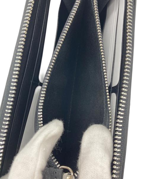 maison kitsune（メゾンキツネ）MAISON KITSUNE (メゾンキツネ) LONG ZIPPED WALLET CHILLAX FOX ブラックの古着・服飾アイテム