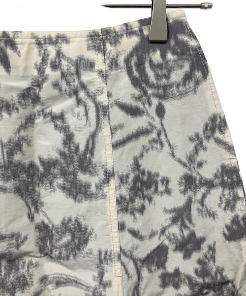 IENA（イエナ）IENA (イエナ) カスレジャガードフレアスカート アイボリー サイズ:Fの古着・服飾アイテム