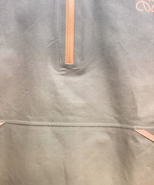 LOEWE（ロエベ）LOEWE (ロエベ) on (オン) Waterproof Anorak(ウォータープルーフアノラック) カーキ サイズ:Sの古着・服飾アイテム