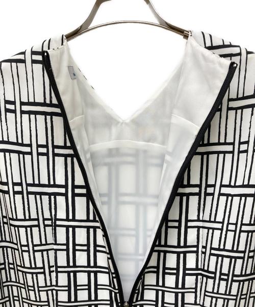 Viaggio Blu（ビアッジョブルー）Viaggio Blu (ビアッジョブルー) チェックプリントフレアワンピース ホワイト サイズ:2の古着・服飾アイテム