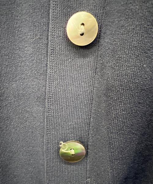 SOEJU（ソージュ）SOEJU (ソージュ) Vネックショートニットカーディガン ネイビー サイズ:Freeの古着・服飾アイテム