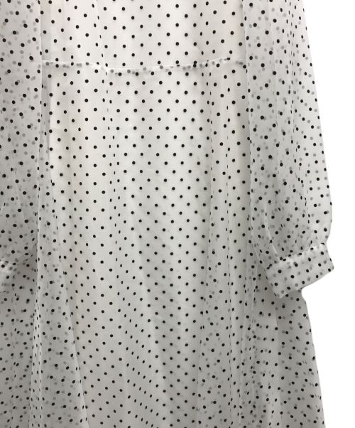 STINA closet（スティナクローゼット）STINA closet (スティナクローゼット) ドットオーガンジードレス ホワイト サイズ:36の古着・服飾アイテム