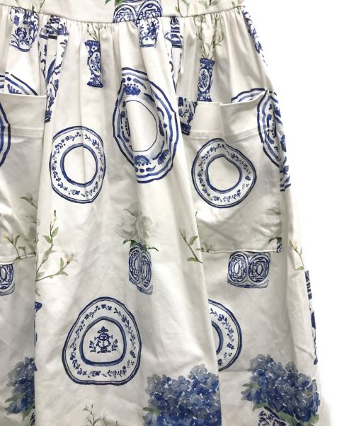 SEVEN TEN by MIHO KAWAHITO（セブン テン バイ ミホ カワヒト）SEVEN TEN by MIHO KAWAHITO (セブン テン バイ ミホ カワヒト) ブルーアンドホワイトプリントドレス ブルー×ホワイト サイズ:Mの古着・服飾アイテム